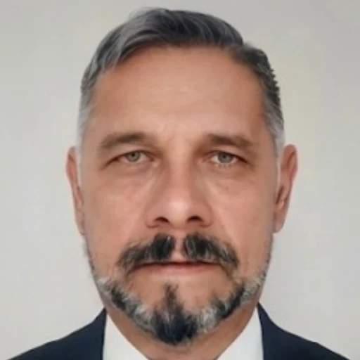 Foto de perfil de Dr. José Saeb Olivares